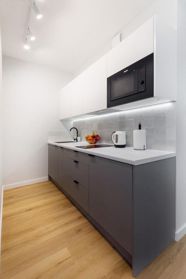 Apartamenty Familijne Kudowa-Zdroj Bagian luar foto